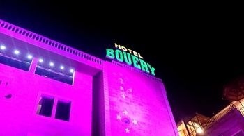 Bouery Hotel Kfar Yassine Bagian luar foto